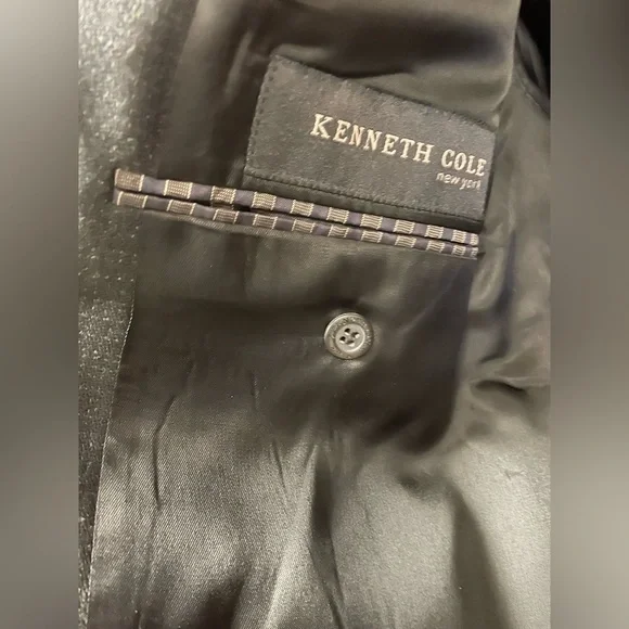 44-46 Kenneth Cole New York Marshall Fields Made in the USA